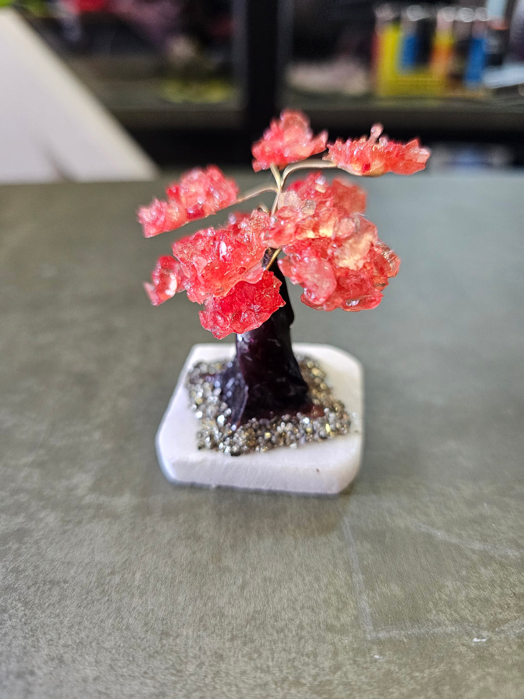 ADORNO ÁRBOL DE LA VIDA DESTINO DORADO – LA PIRITA ATRAE PROSPERIDAD Y GUÍA EL CAMINO HACIA LA ABUNDANCIA - 5.5.CM
