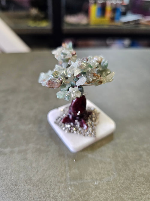 ADORNO ÁRBOL DE LA VIDA DESTINO DORADO – LA PIRITA ATRAE PROSPERIDAD Y GUÍA EL CAMINO HACIA LA ABUNDANCIA - 5.5.CM
