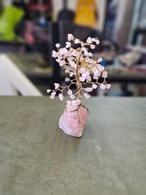 ADORNO ÁRBOL DE LA VIDA MÍSTICO DE CUARZO – DESTACA SU  ESCENCIA ESPIRITUAL Y PROTECTORA - 16.CM