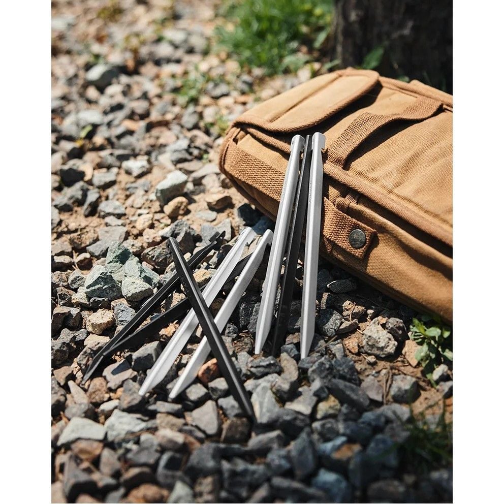 SET DE ESTACAS DE ALUMINIO V-CHAPED X8 UNI - NATUREHIKE